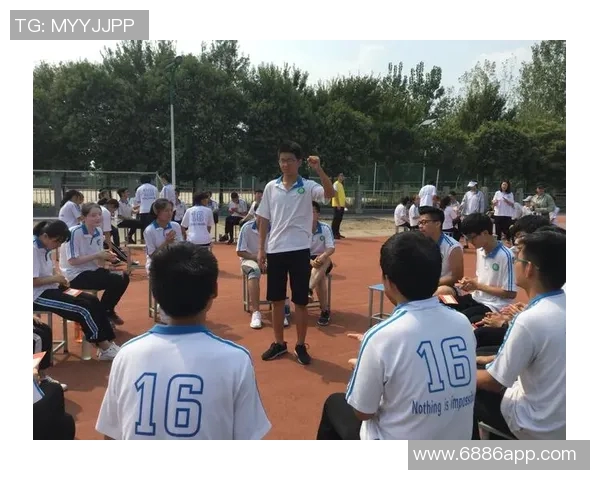 球队训练营展现出卓越防守与灵活无球进攻的新策略