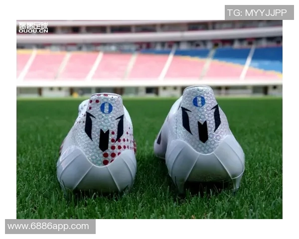 阿迪达斯全新梅西F50签名战靴将于明年四月发布橙金渐变色设计引关注 阿迪达斯全新梅西F50签名战靴将于明年四月发布橙金渐变色设计引关注