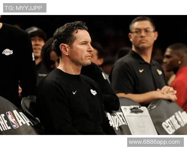 雷迪克直言老詹回归后球队进攻随意化责任在我身上